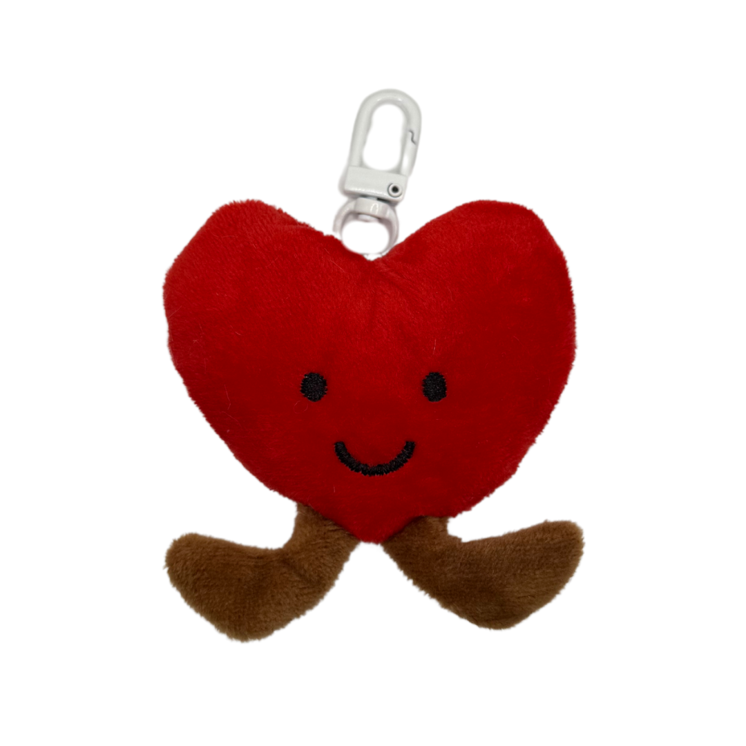 Coeur rouge peluche
