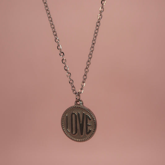 Collier Love